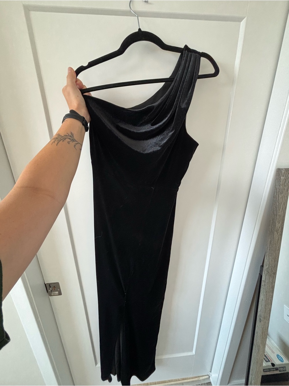 Birdy Grey Black One-Shoulder Velvet Gown